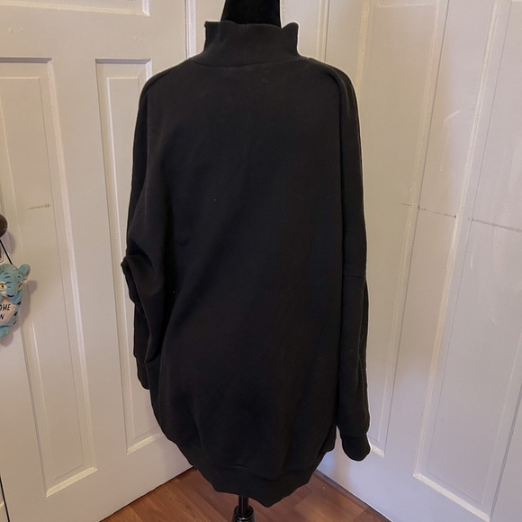 Galaxxxy Dino sweater - Picture 5 of 5